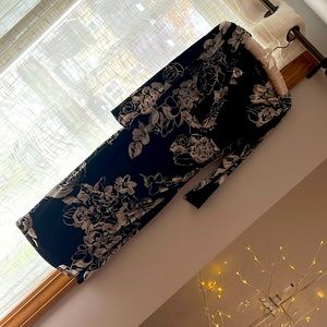 Black and white floral wrap dress size 8